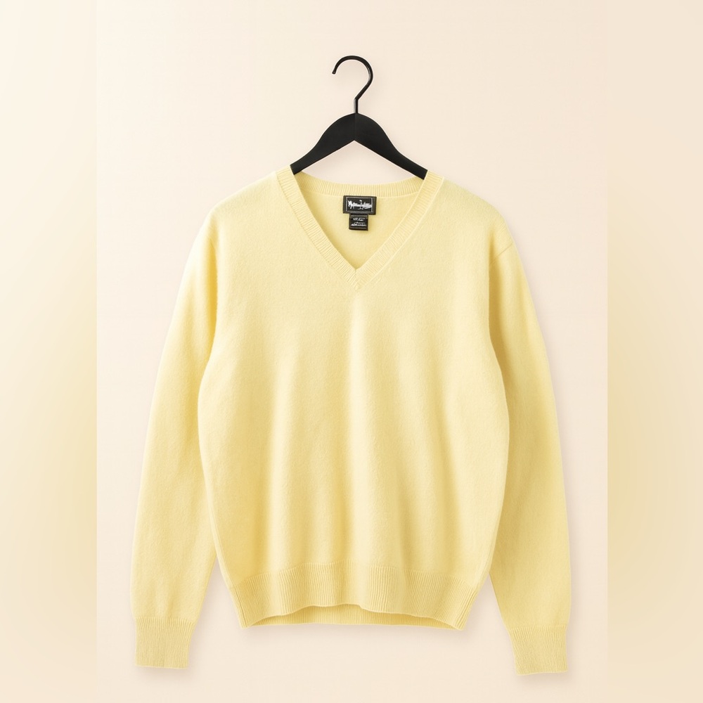 Neiman Marcus 100% Cashmere Butter Yellow Sweater Originally $325